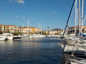 Apartment Port Cogolin with garden view